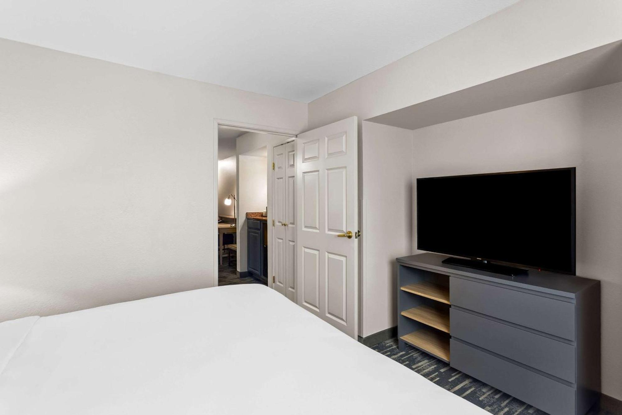 Country Inn & Suites By Radisson, Portage, In Kültér fotó