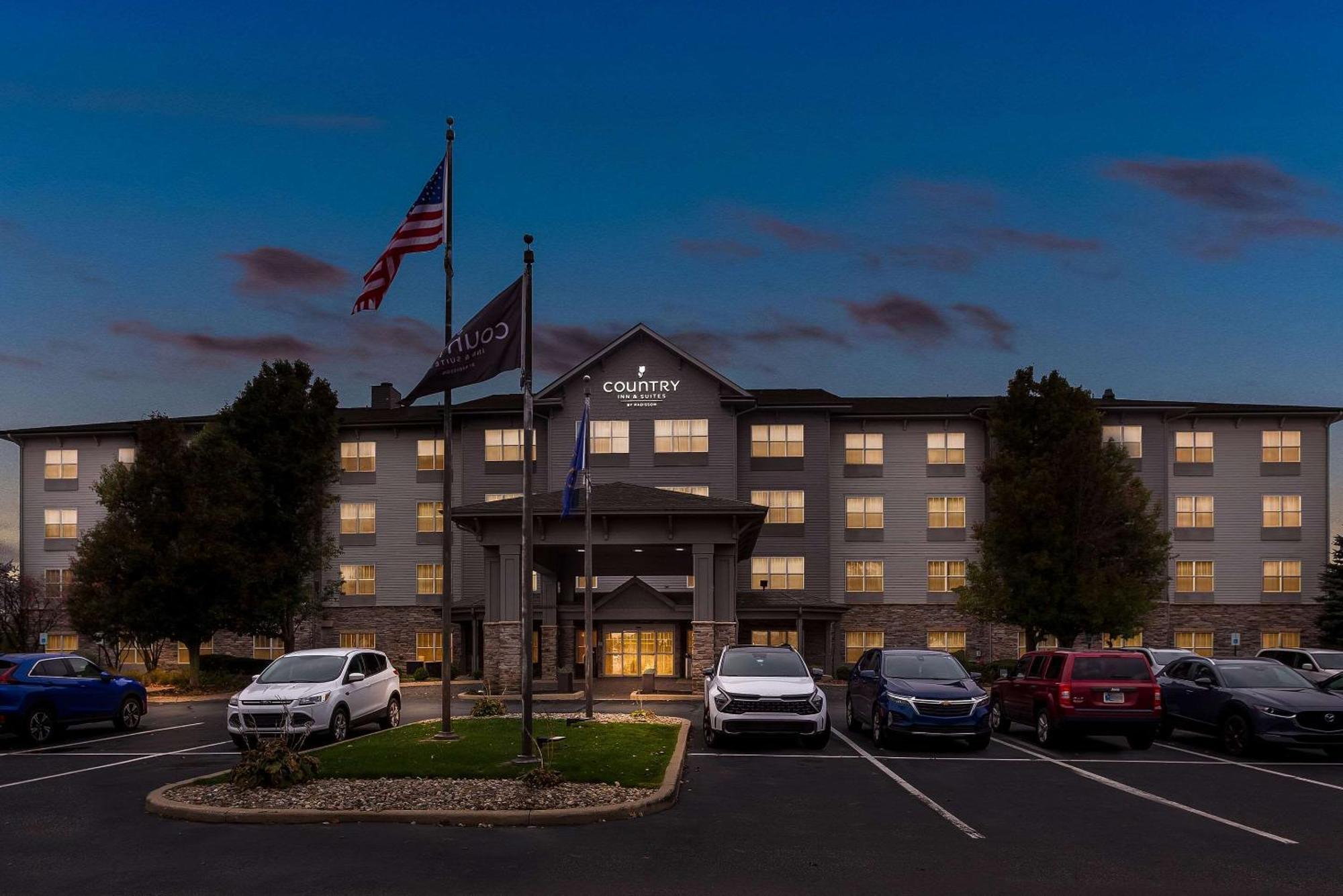 Country Inn & Suites By Radisson, Portage, In Kültér fotó