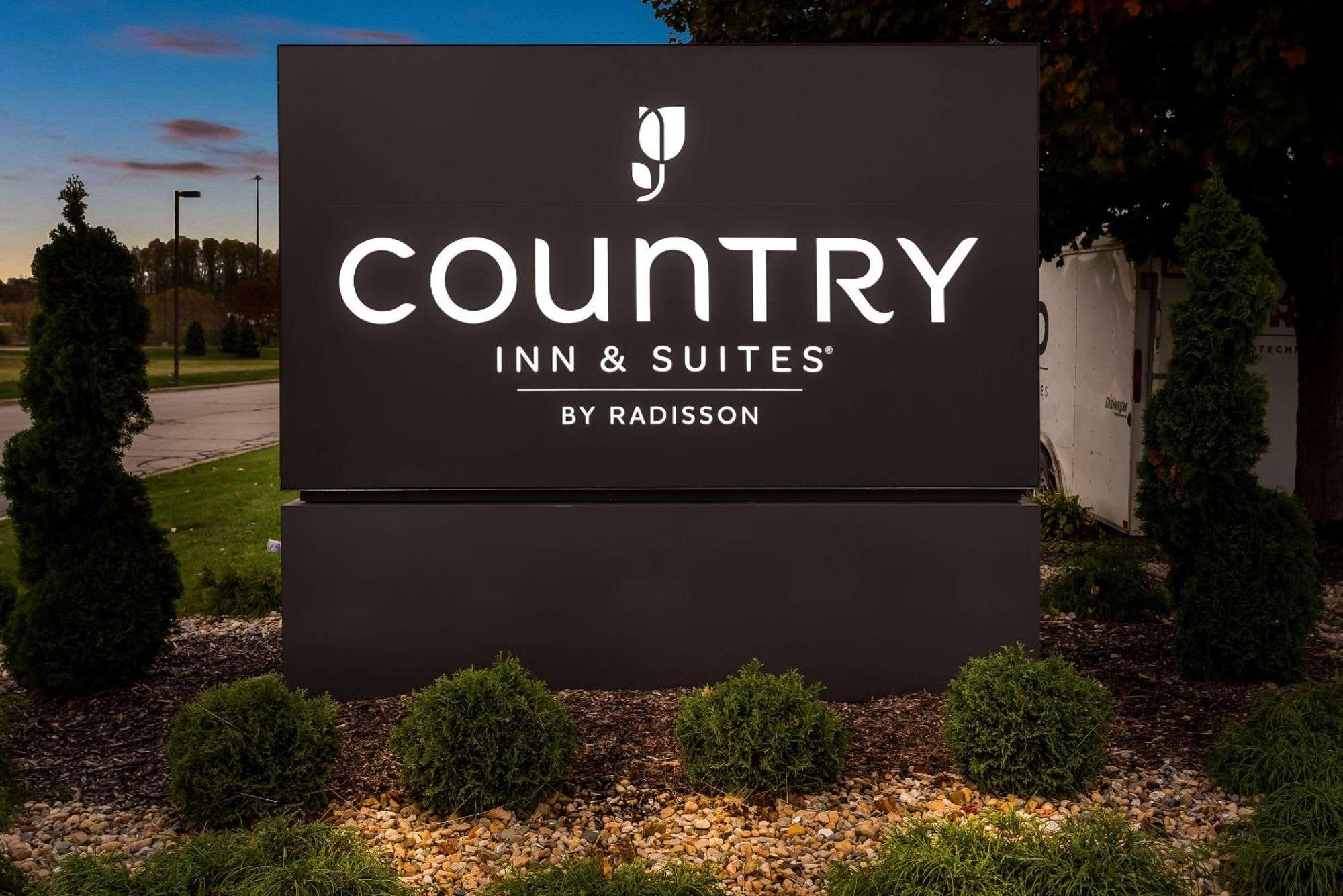 Country Inn & Suites By Radisson, Portage, In Kültér fotó