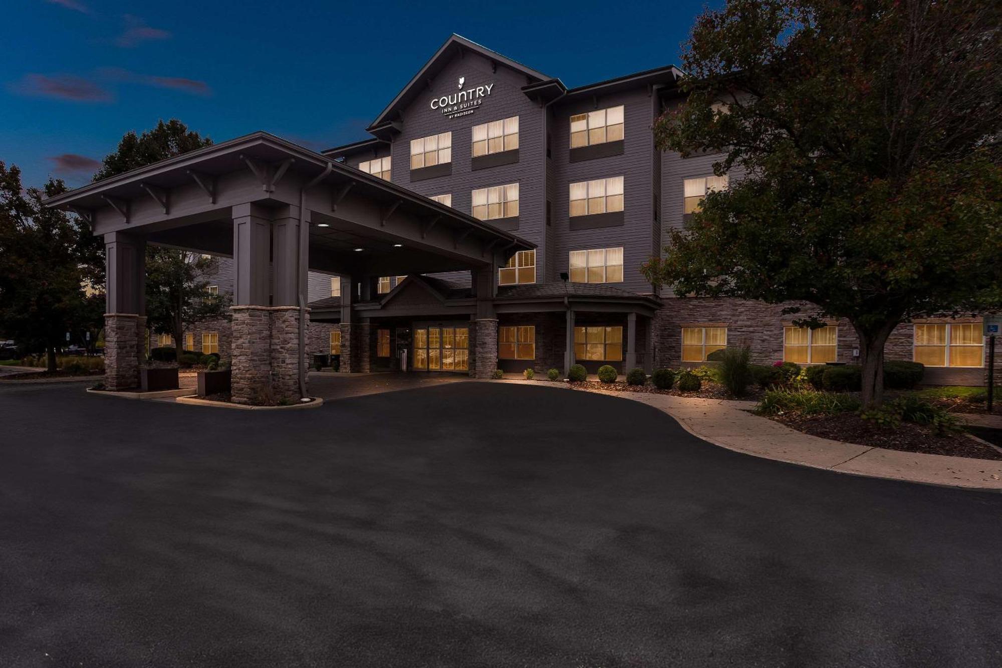 Country Inn & Suites By Radisson, Portage, In Kültér fotó