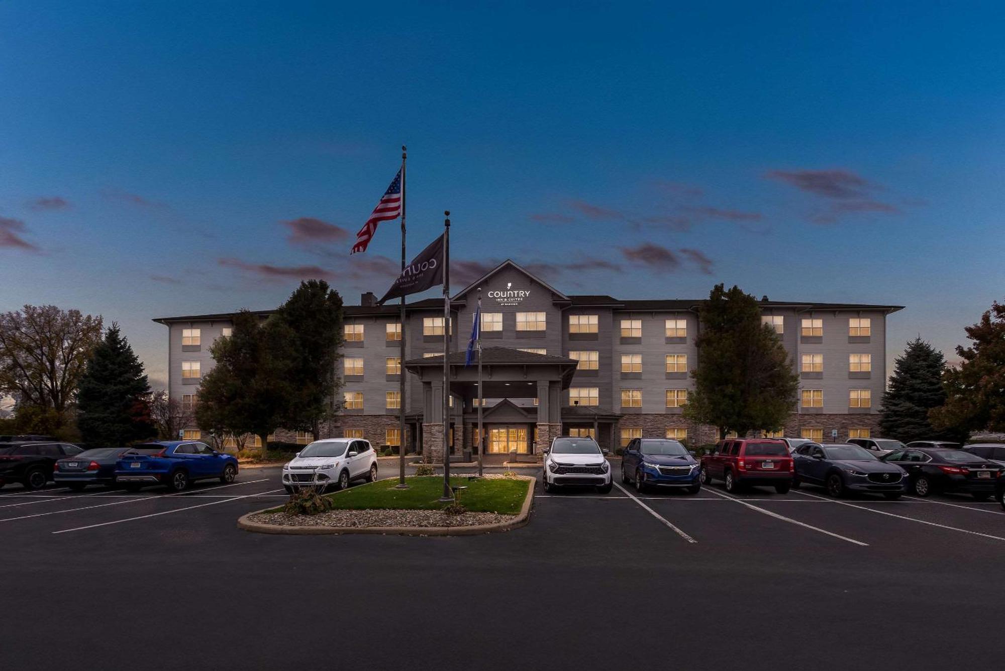 Country Inn & Suites By Radisson, Portage, In Kültér fotó